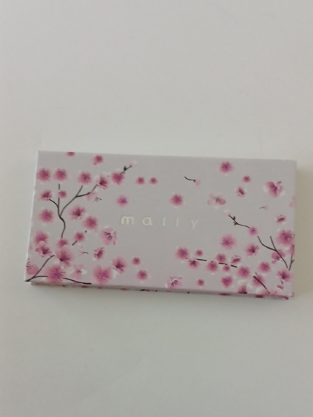 Mally Beauty Frosted Taupe Eye Shadow Palette - With Base
